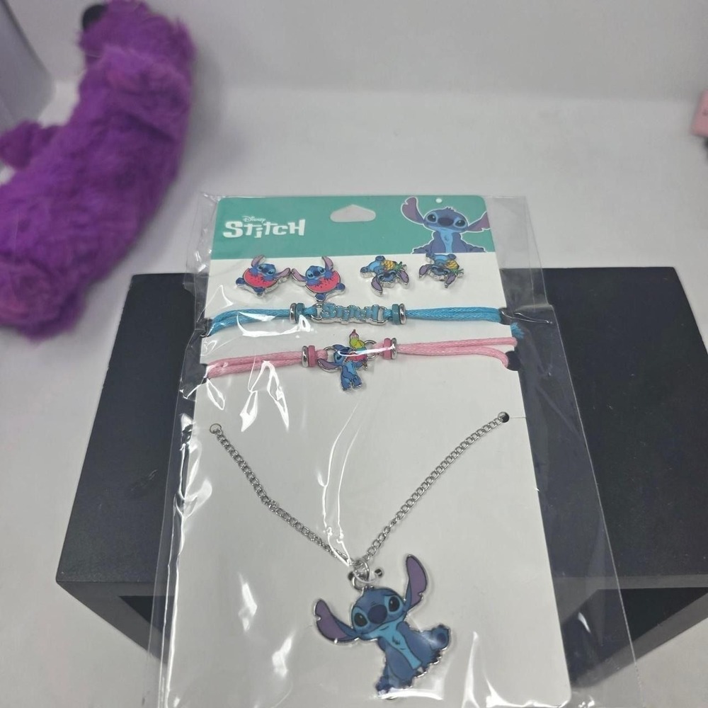 Disney Stitch Exclusive Foodie‎ Jewelry Set